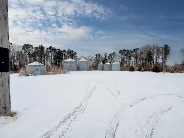 $374,000 | 3876 230th Street, Montevideo, MN 56265