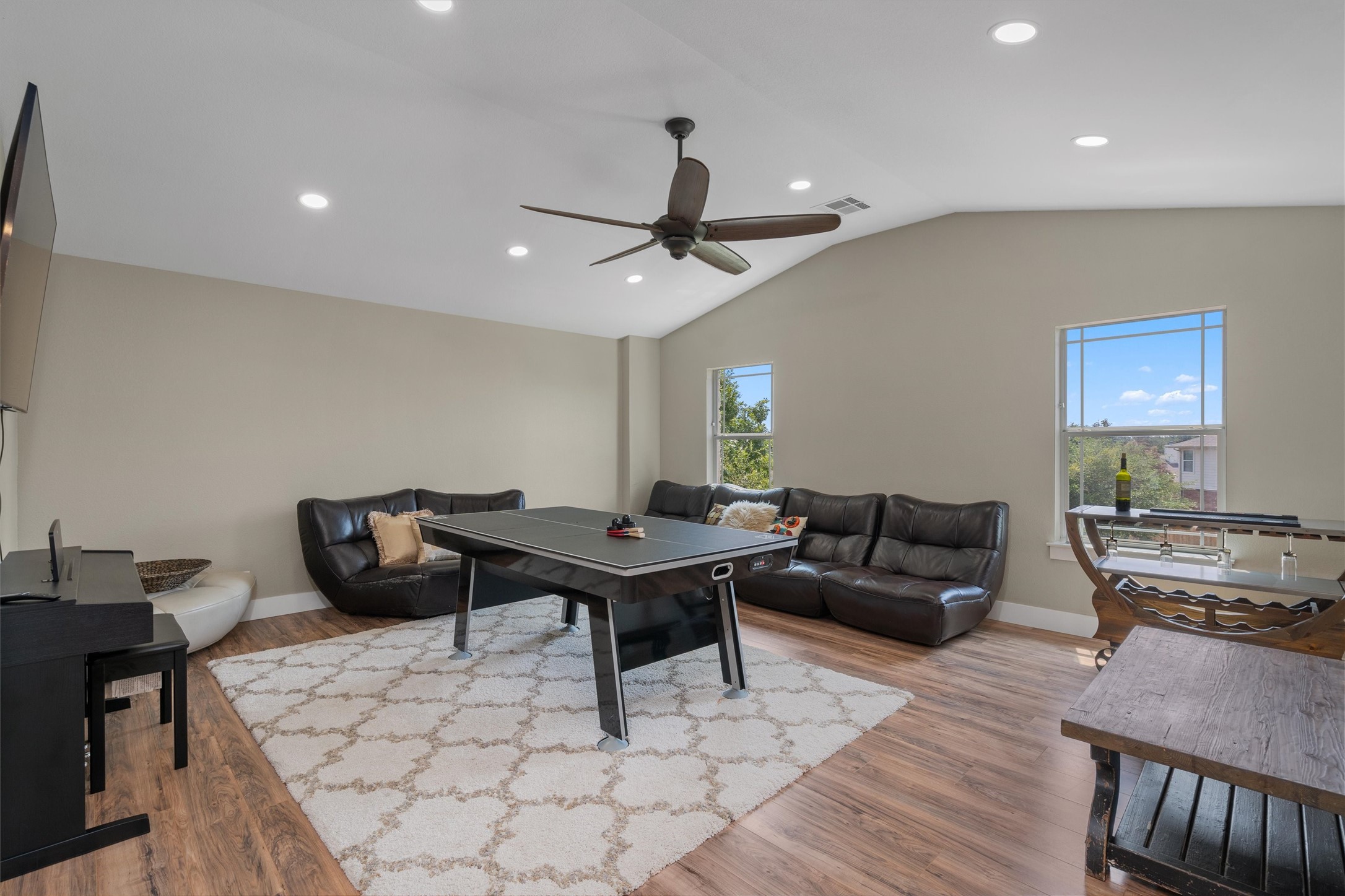 542 Centerbrook Place Round Rock, TX 78665 - Photo 23 of 40