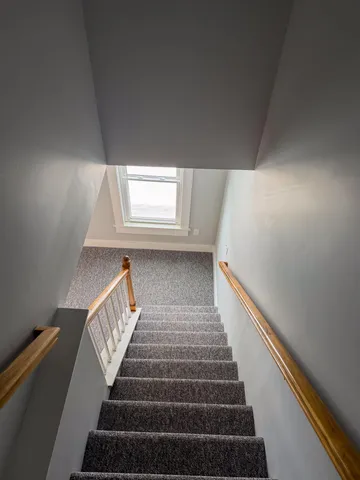 $2,000 | 24 Hill Street, Dover, NH 03820