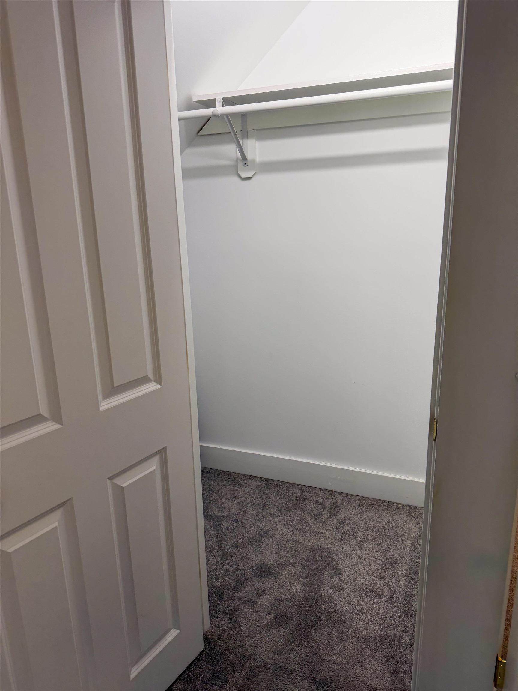 24 Hill Street Dover, NH 03820 - Photo 20 of 24