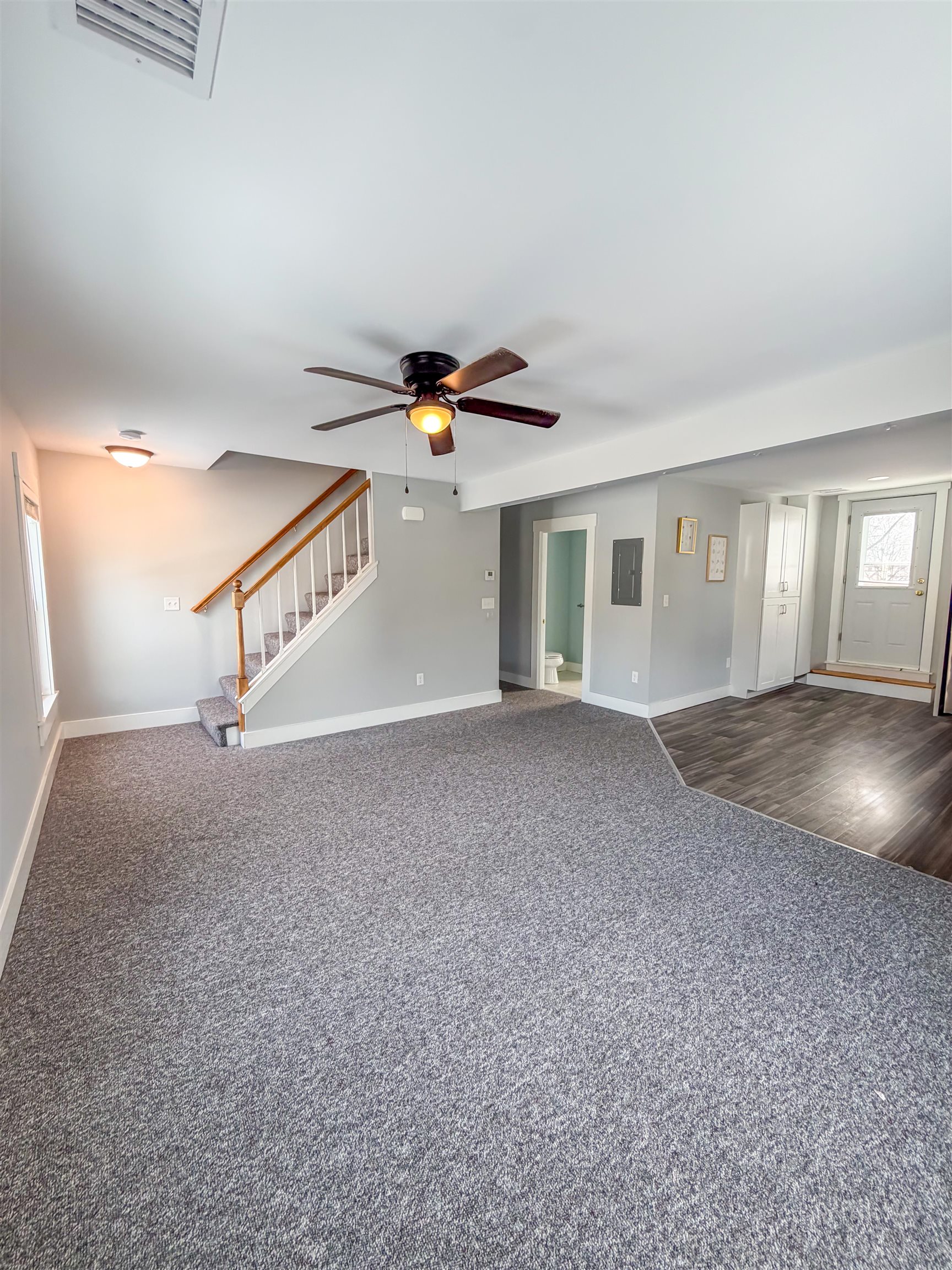 24 Hill Street Dover, NH 03820 - Photo 4 of 24