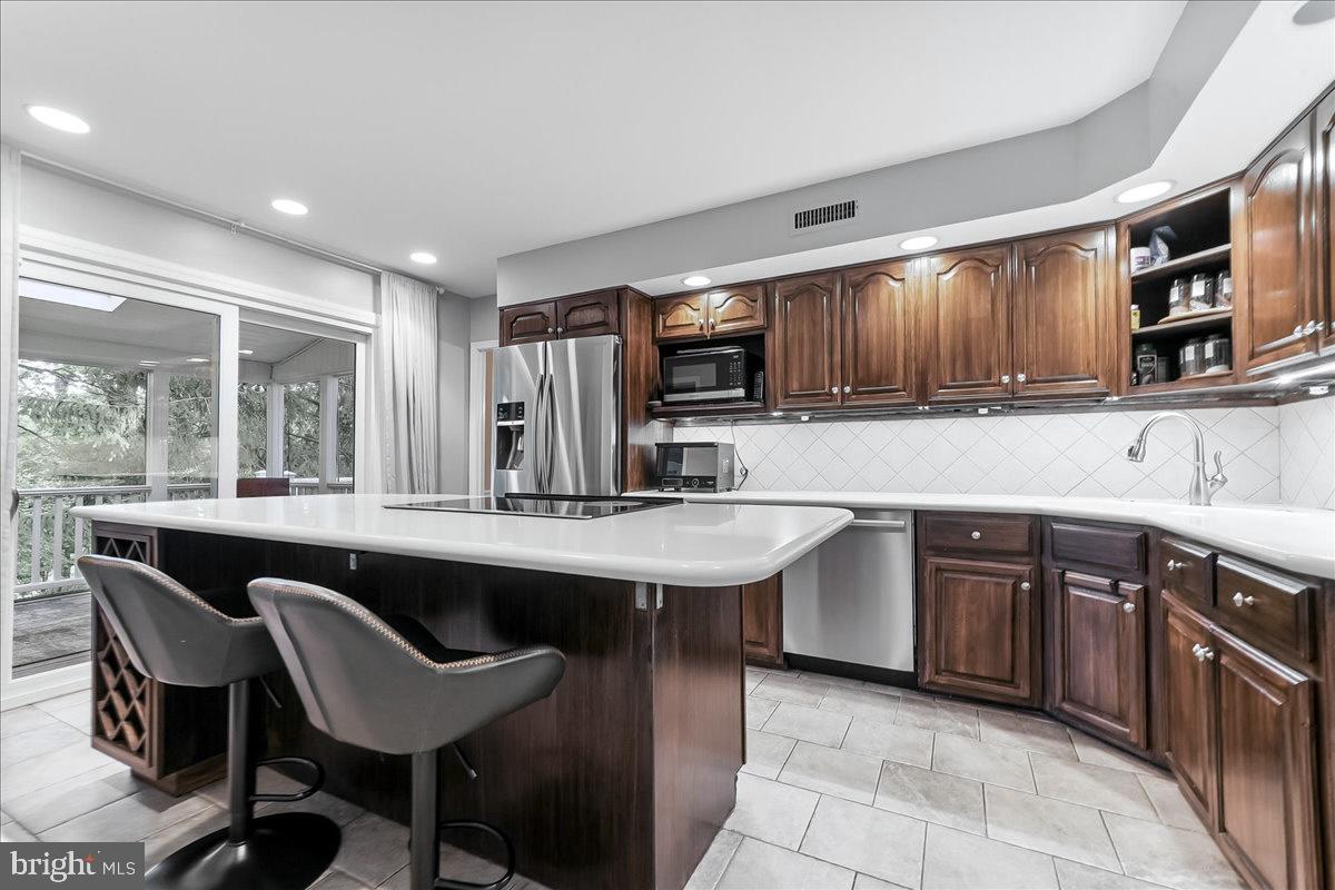 686 Limehouse Road Wayne, PA 19087 - Photo 9 of 51
