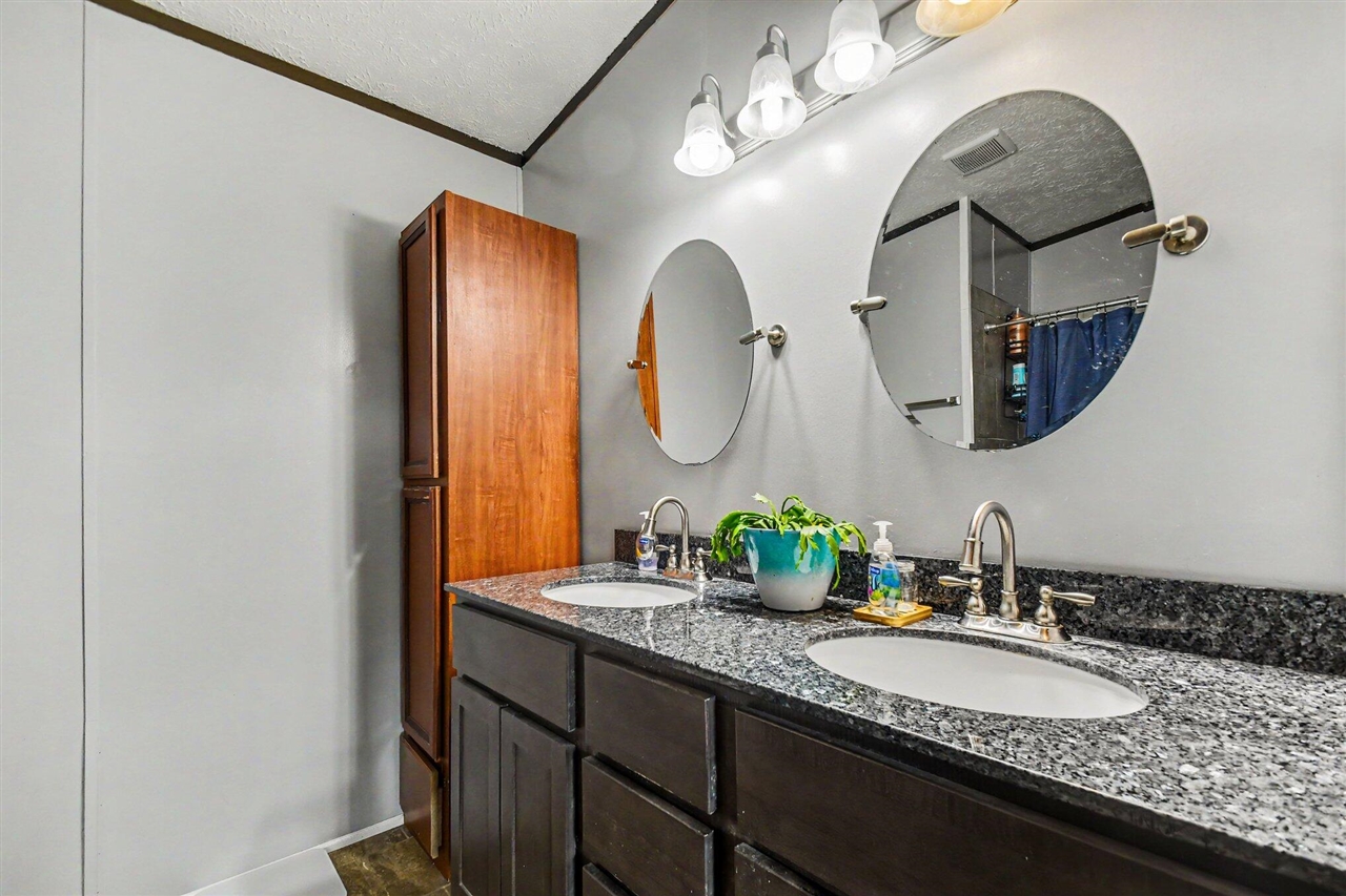3065 Chamberlain Road Buchanan, MI 49107 - Photo 19 of 36