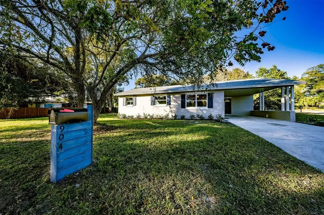 $297,800 | 904 West 22nd Street, Sanford, FL 32771