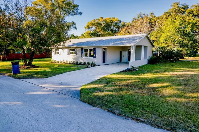 $297,800 | 904 West 22nd Street, Sanford, FL 32771