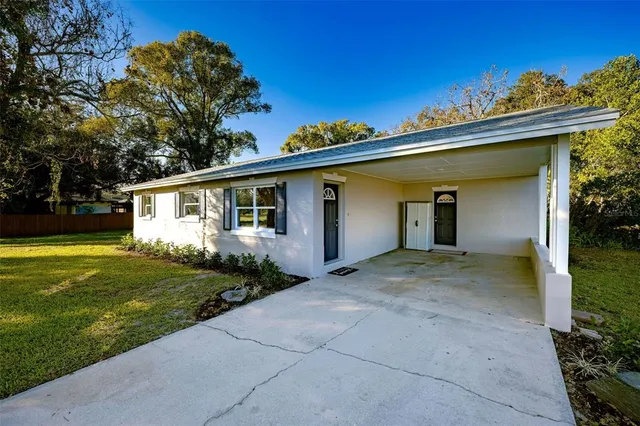 $297,800 | 904 West 22nd Street, Sanford, FL 32771