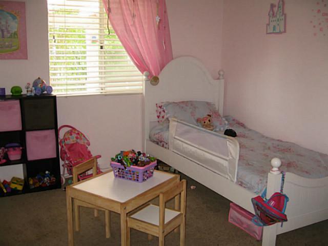 1324 Hollins Road Oceanside, CA 92056 - Photo 10 of 13 Gallery Image 10