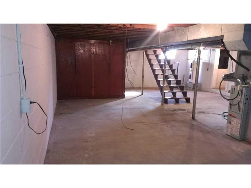 8821 Crawfordsville Road Indianapolis, IN 46234 - Photo 10 of 10 Gallery Image 10