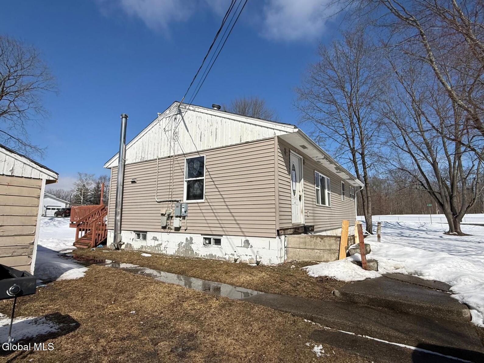 4 Wayne Street Athens, NY 12015 - Photo 3 of 9 IMG-20260304-WA0043