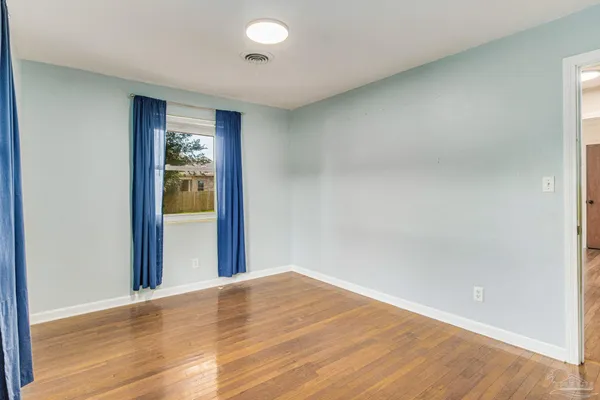 $2,750 | 2033 East Bobe Street, Pensacola, FL 32503