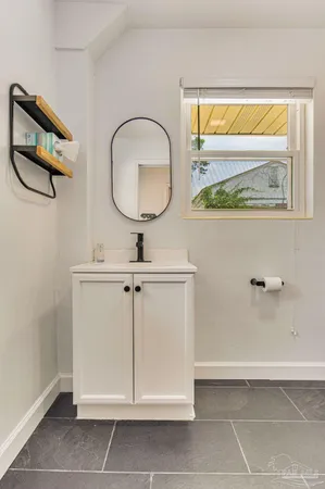 $2,750 | 2033 East Bobe Street, Pensacola, FL 32503