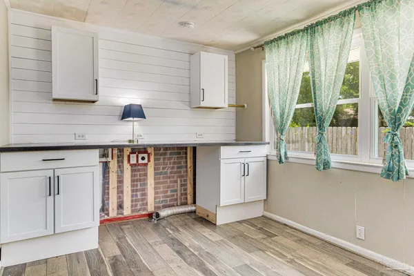 $2,750 | 2033 East Bobe Street, Pensacola, FL 32503