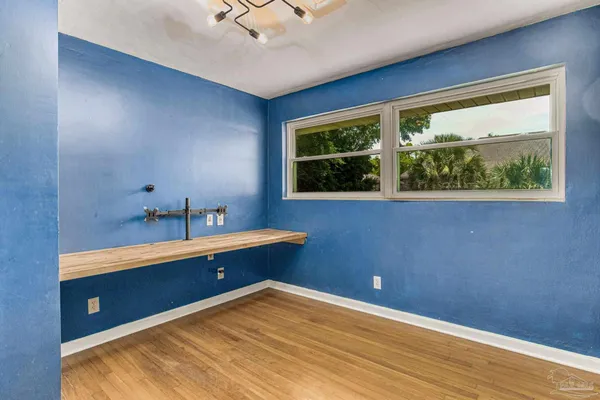 $2,750 | 2033 East Bobe Street, Pensacola, FL 32503
