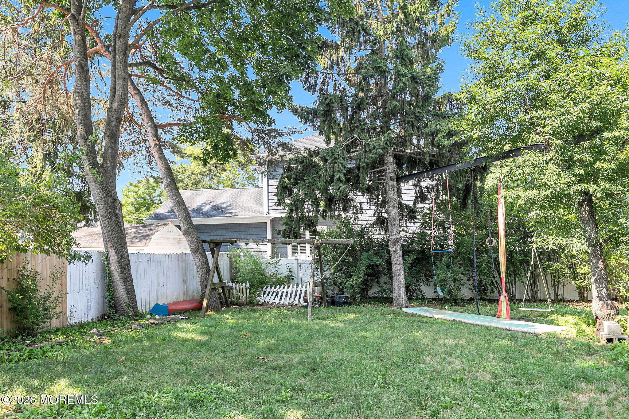 184 Hance Road Fair Haven, NJ 07704 - Photo 26 of 28 47-web-or-mls-4M3A5919