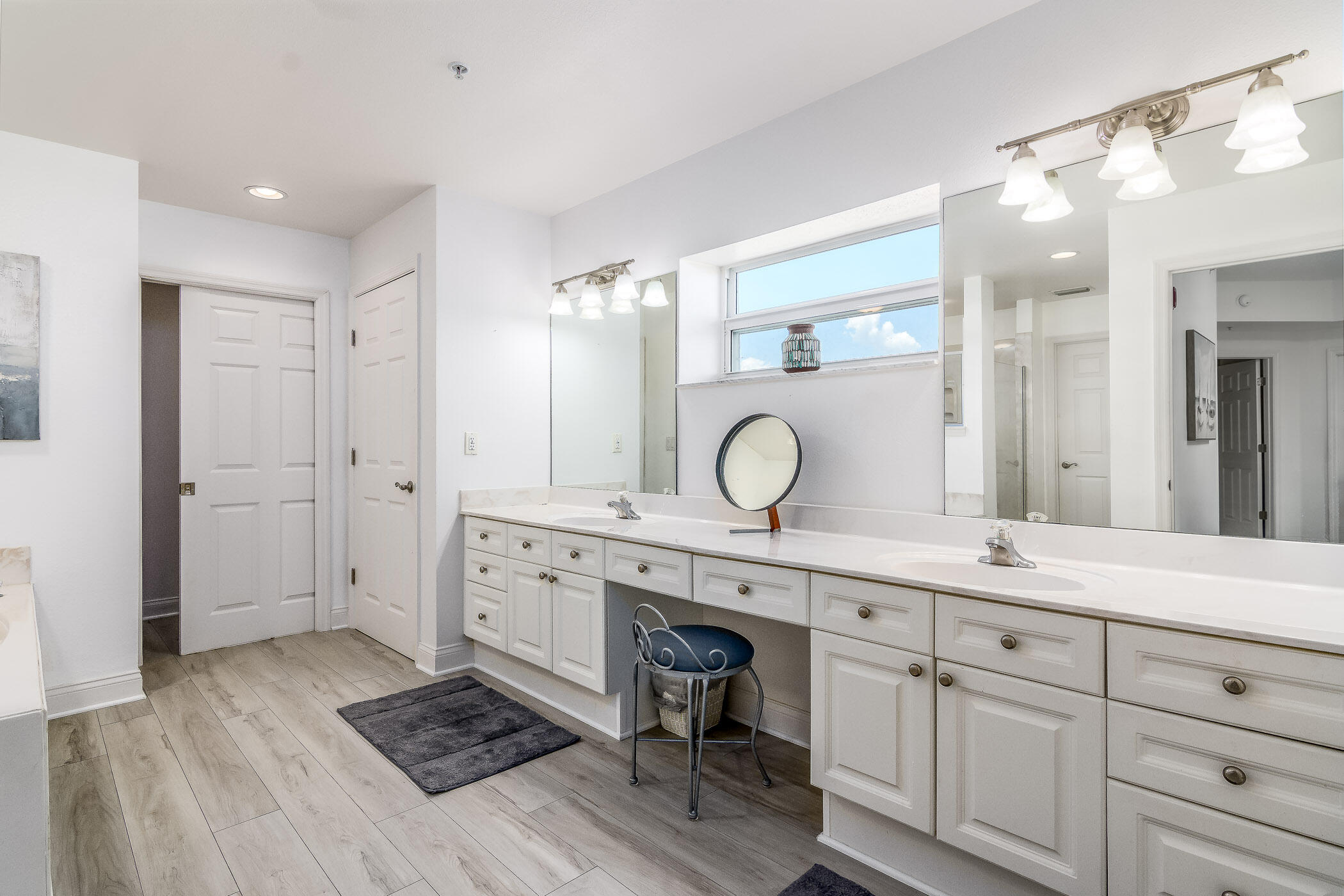 105 Pulsipher Avenue, Unit 300 Cocoa Beach, FL 32931 - Photo 14 of 32 Pier Resort 300-4