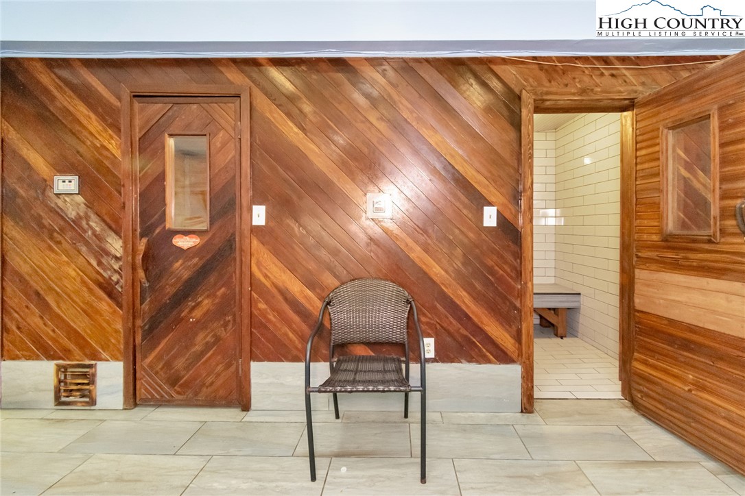 301 Pinnacle Inn Road, Unit 1301 Beech Mountain, NC 28604 - Photo 32 of 47 Gallery Image 32
