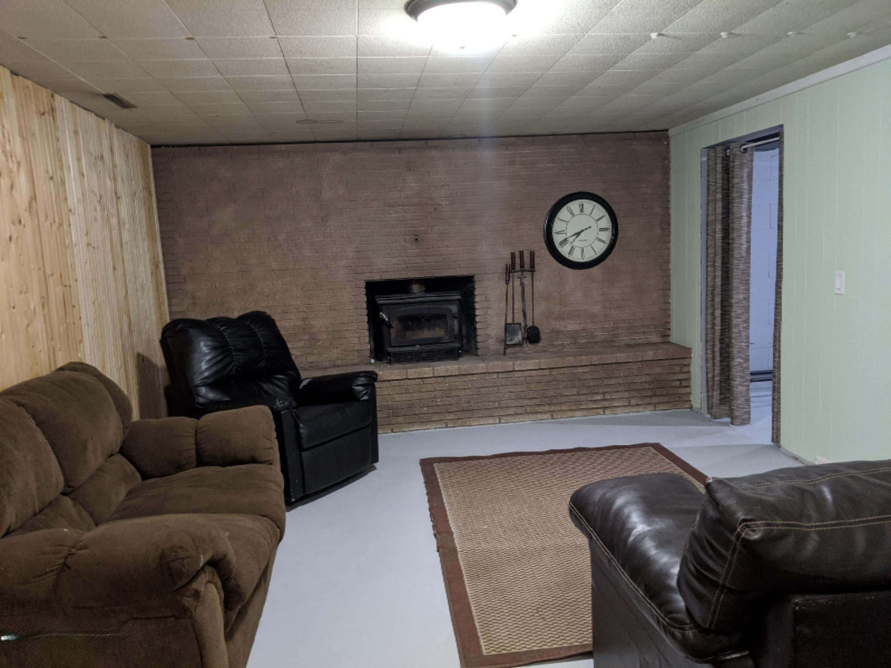 2147 Riegler Road Muskegon, MI 49445 - Photo 14 of 19 family.room