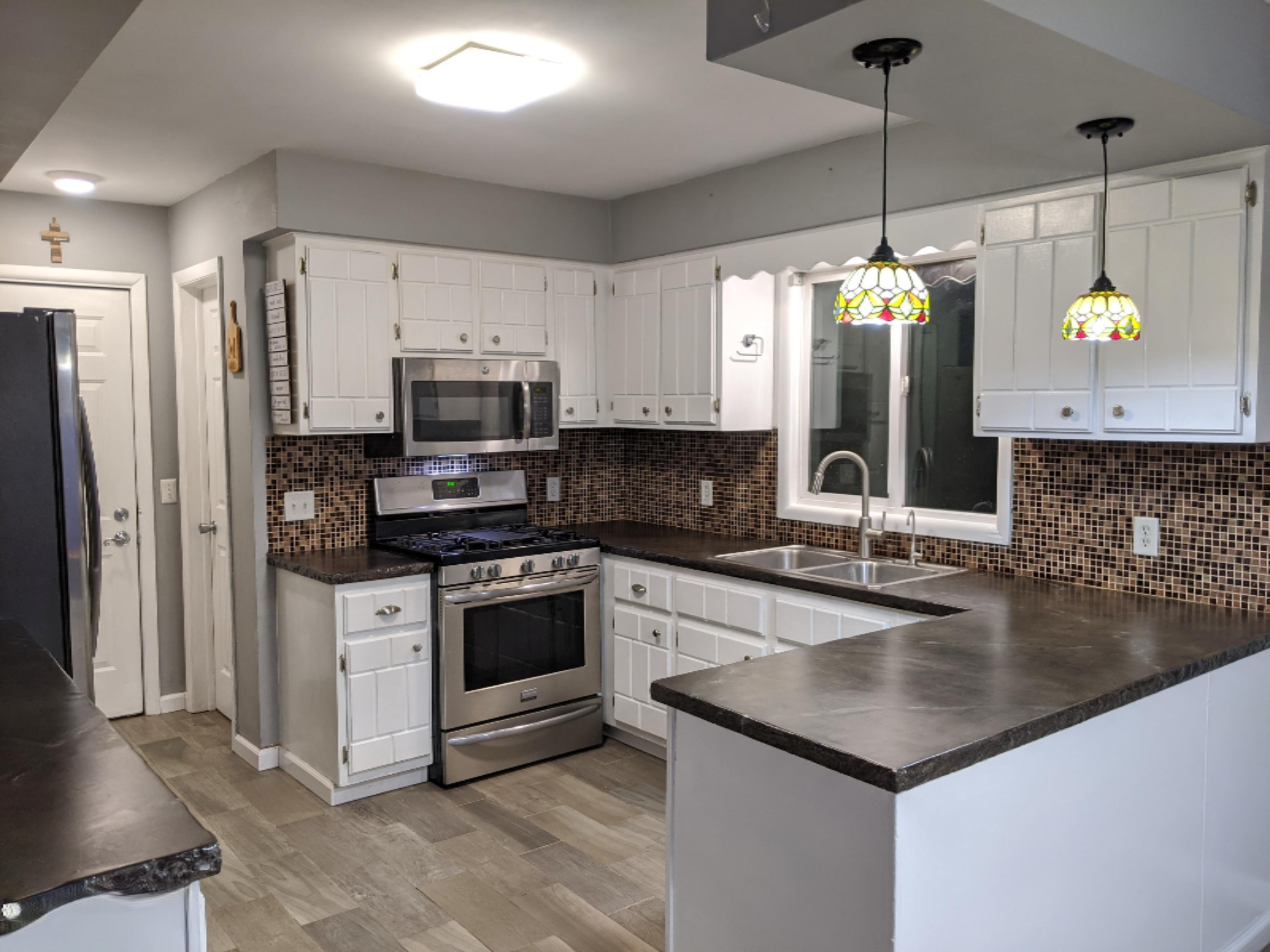 2147 Riegler Road Muskegon, MI 49445 - Photo 4 of 19 kitchen.