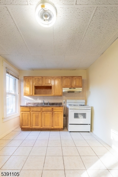 446 East 24th Street Paterson, NJ 07514 - Photo 11 of 16