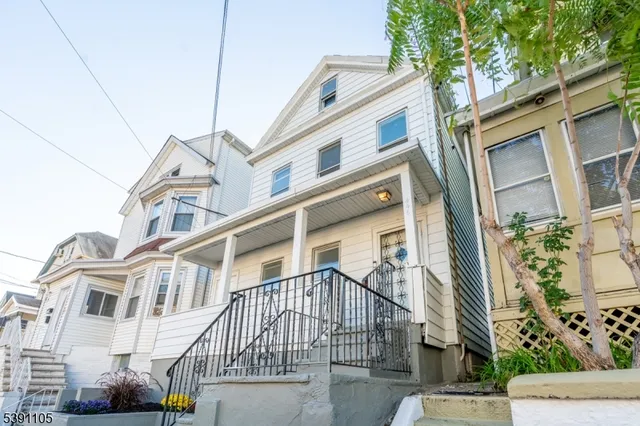 $599,000 | 446 East 24th Street, Paterson, NJ 07514