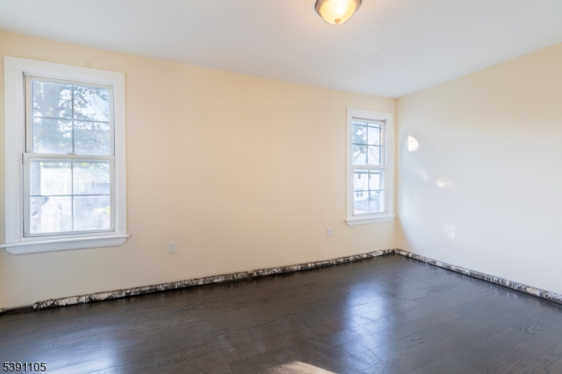 446 East 24th Street Paterson, NJ 07514 - Photo 5 of 16