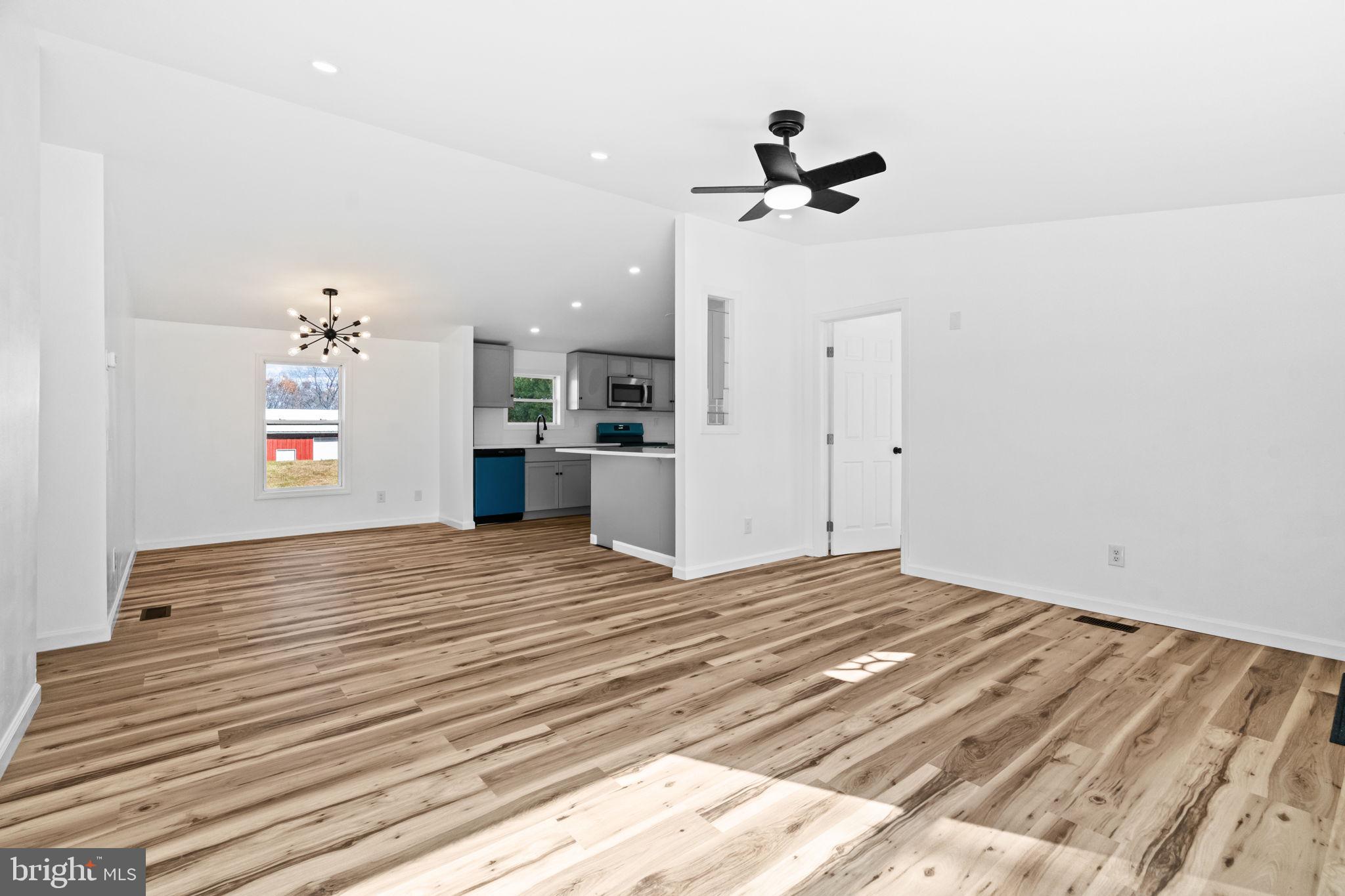 2337 Brownsville Road Robesonia, PA 19551 - Photo 11 of 57 a view of empty room with a kitchen