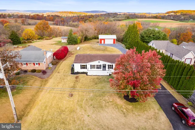 $345,900 | 2337 Brownsville Road, Robesonia, PA 19551