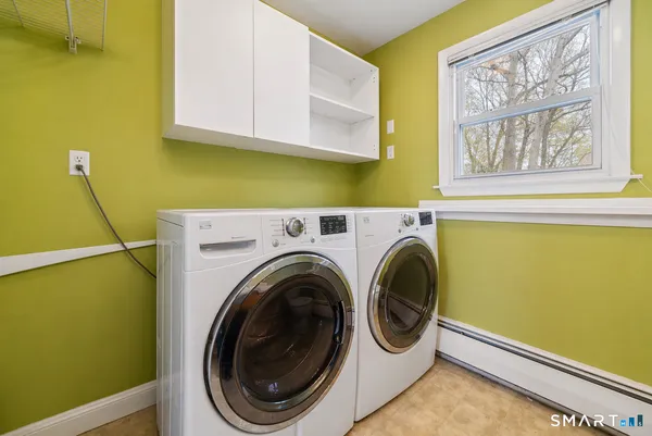 $435,000 | 51 Sky View Circle, Hamden, CT 06514