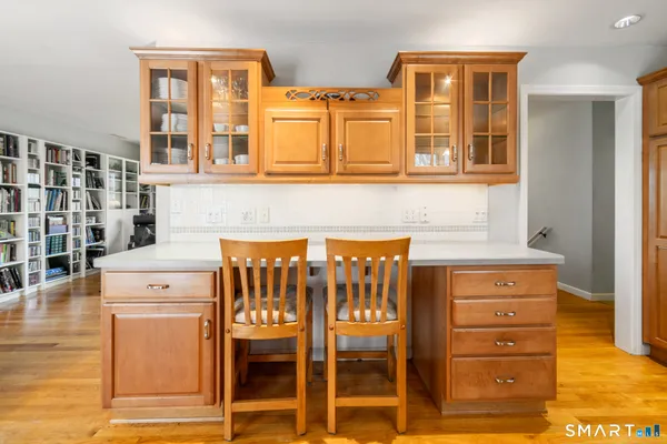 $435,000 | 51 Sky View Circle, Hamden, CT 06514