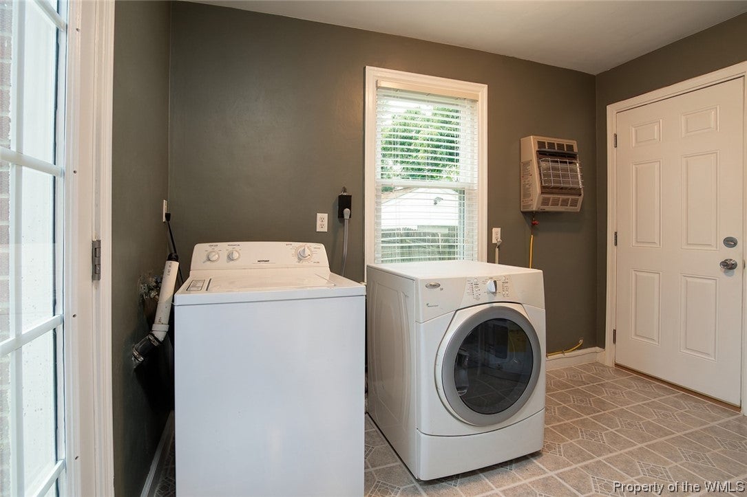 347 Whealton Road Hampton, VA 23605 - Photo 24 of 32 Gallery Image 24
