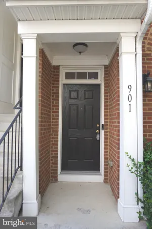 a view of entryway with a hallway