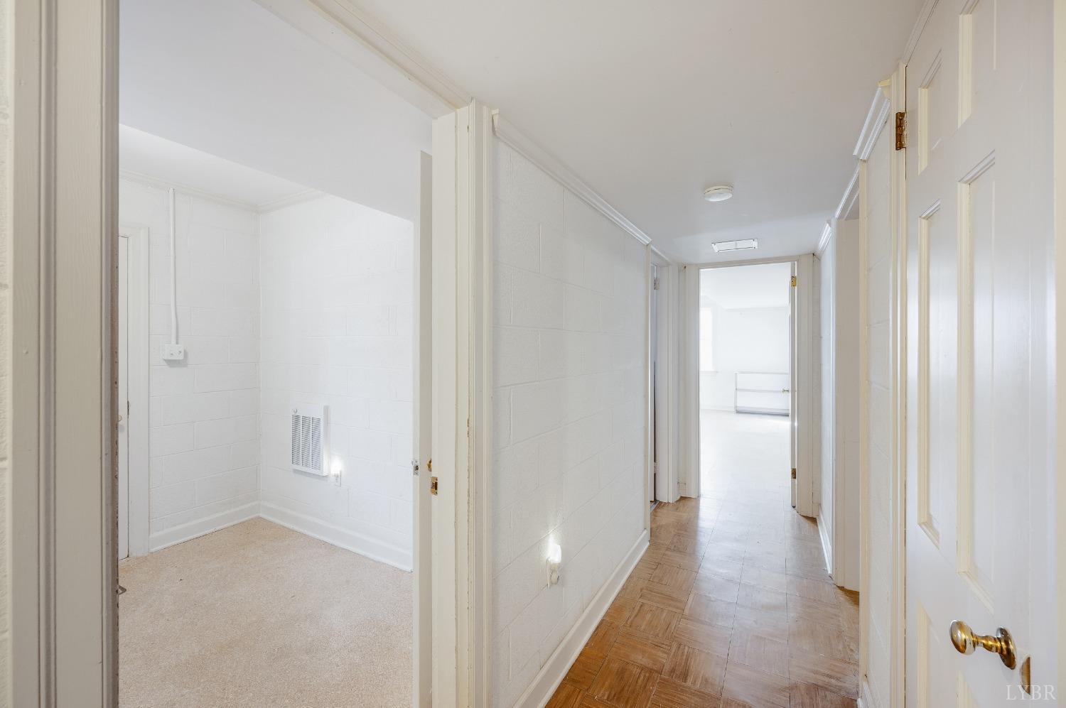 211 Sunset Drive Amherst, VA 24521 - Photo 49 of 76 a view of a hallway with a area