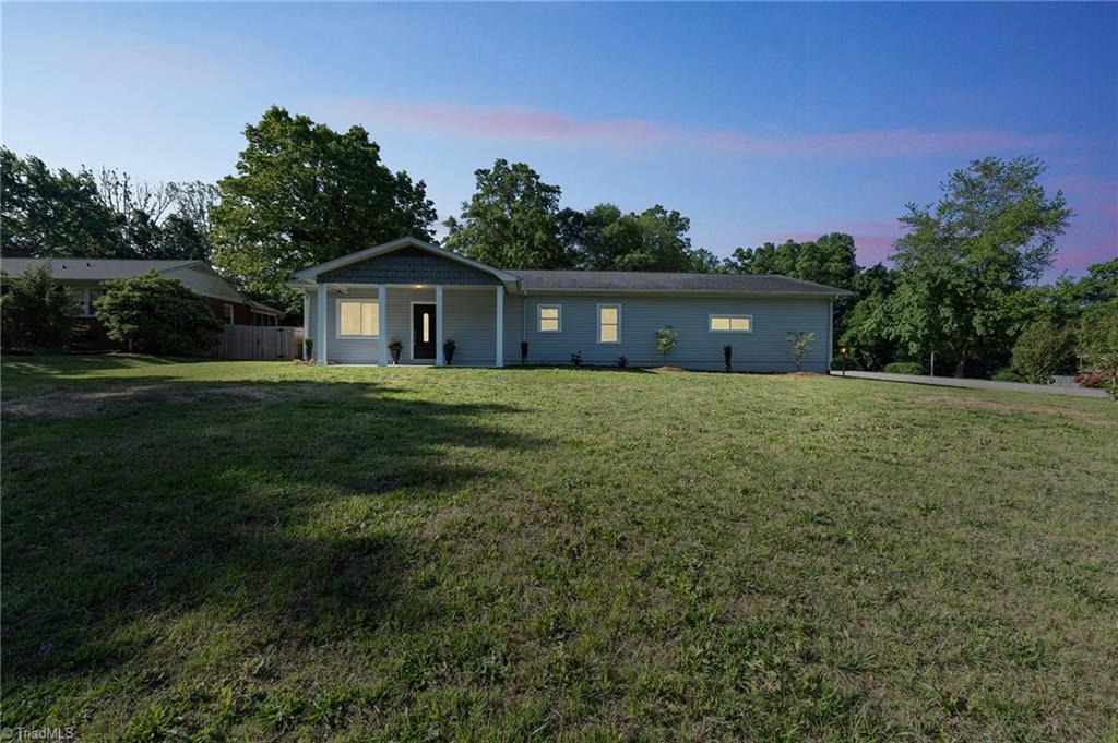 700 Nance Drive Thomasville, NC 27360 - Photo 1 of 37