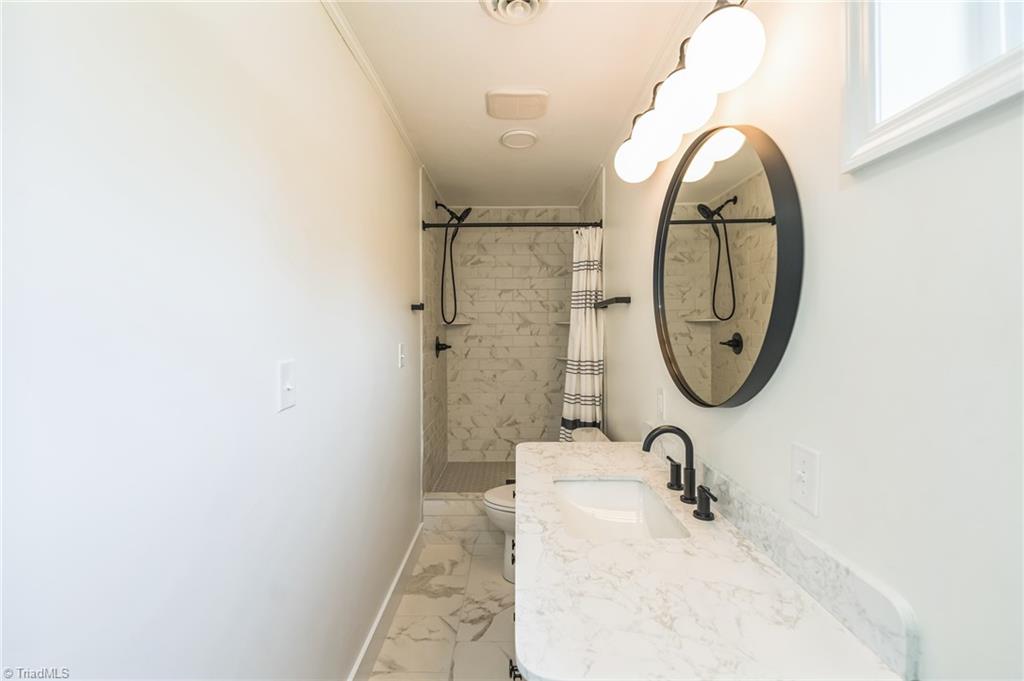 700 Nance Drive Thomasville, NC 27360 - Photo 33 of 37