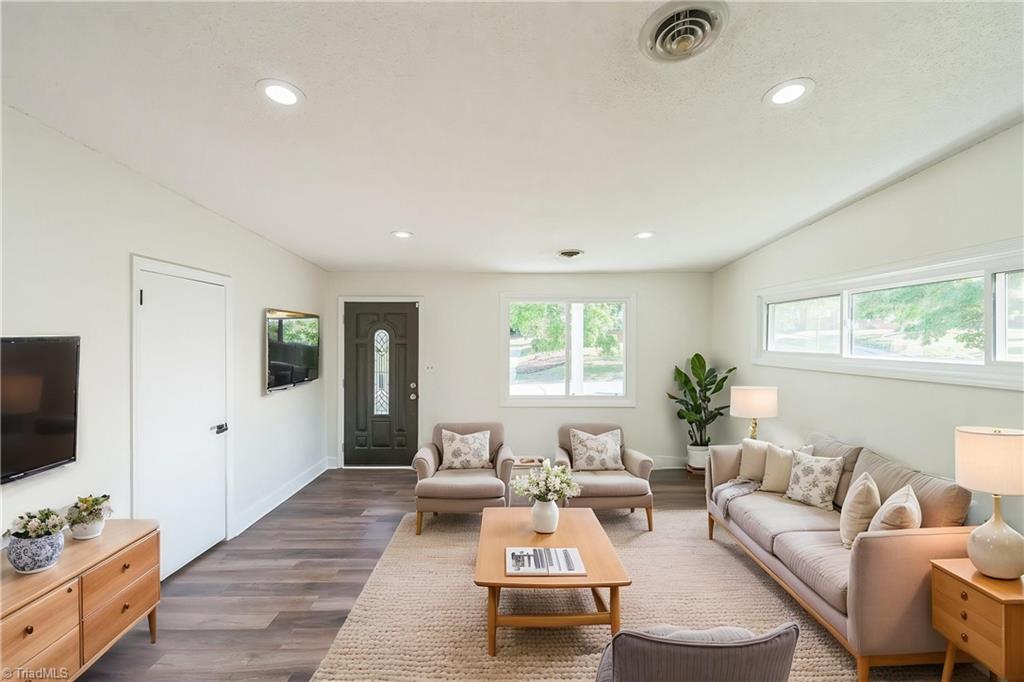 700 Nance Drive Thomasville, NC 27360 - Photo 9 of 37