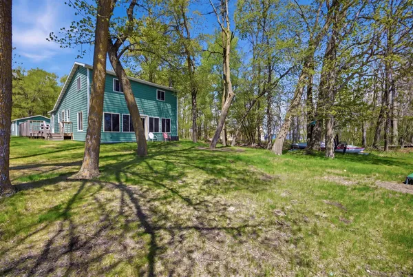 $575,000 | 20850 Leona Beach Road, Rochert, MN 56578