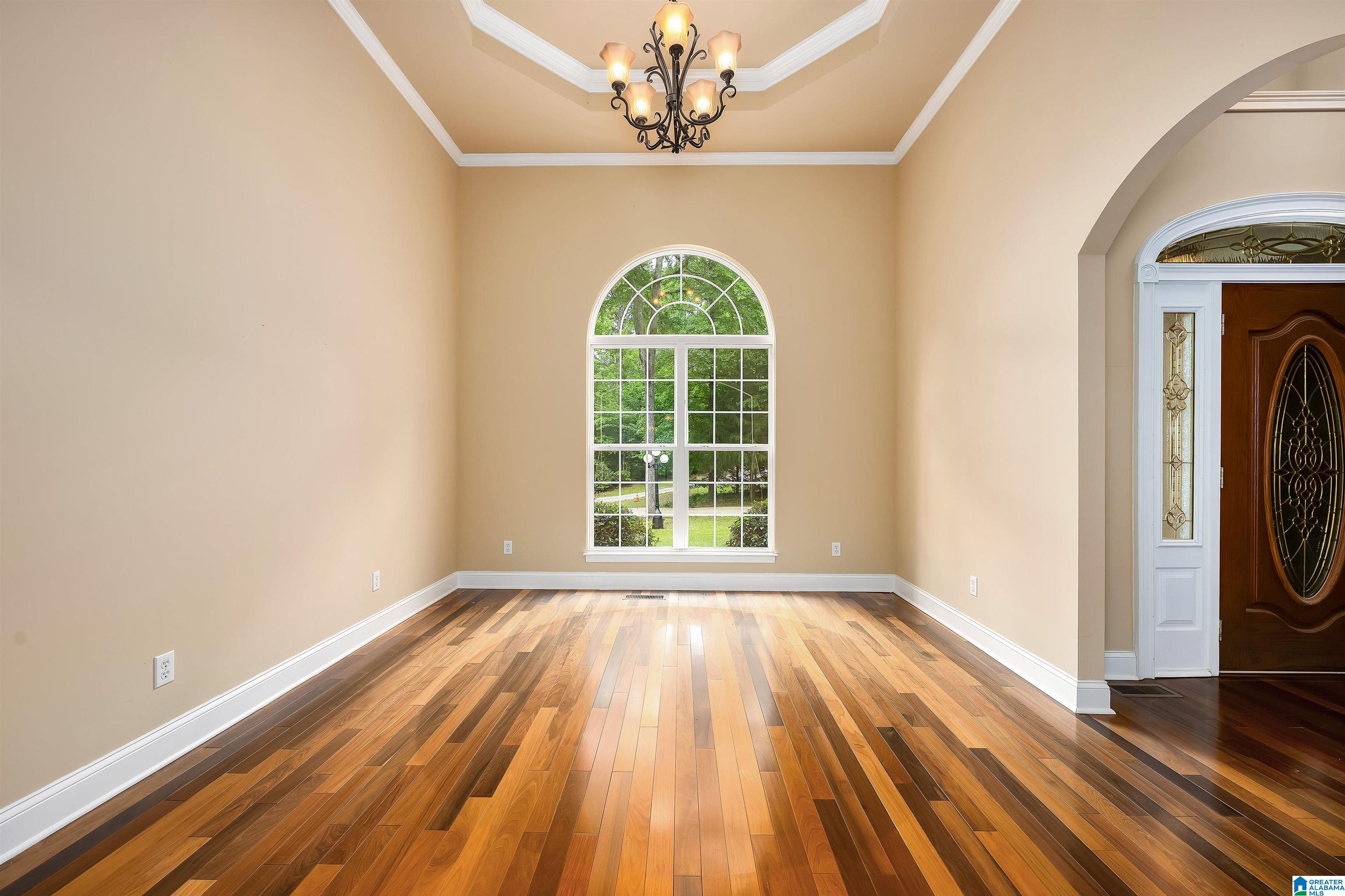 200 Valley View Road Cropwell, AL 35054 - Photo 4 of 57