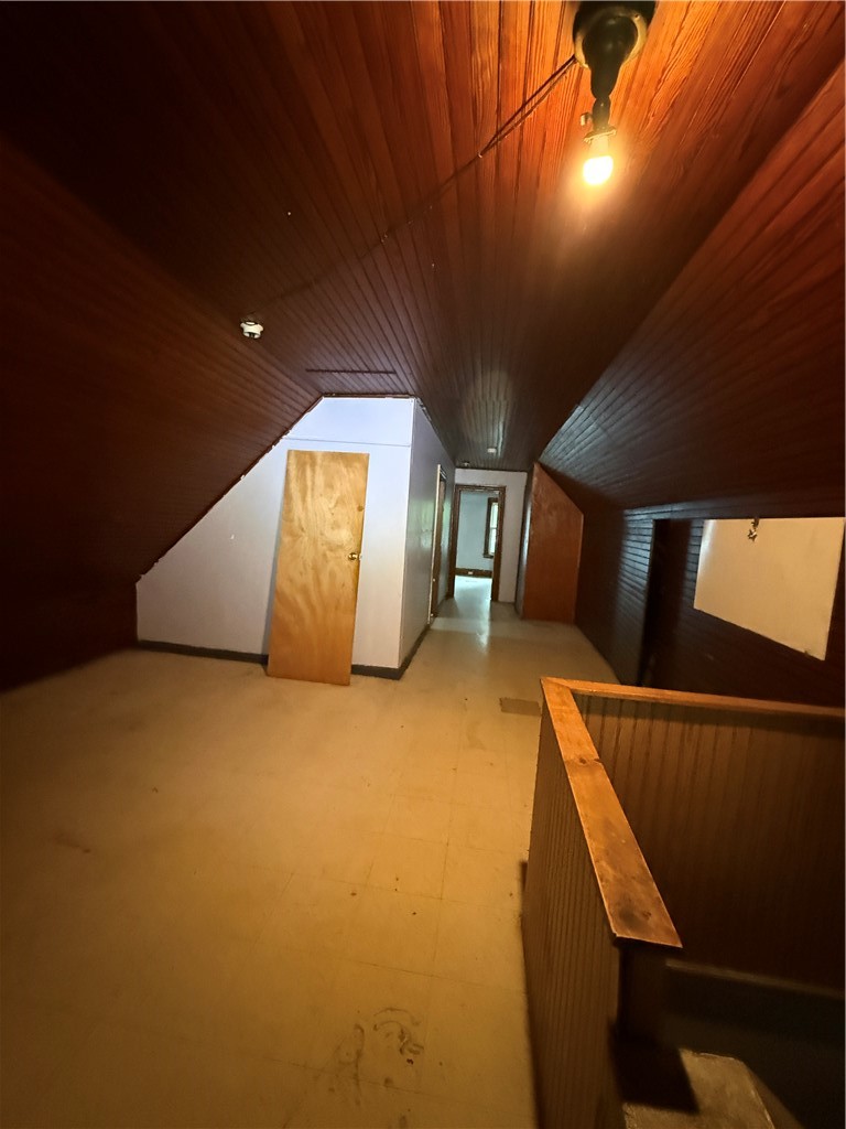 330 Ave B Rochester, NY 14621 - Photo 7 of 10