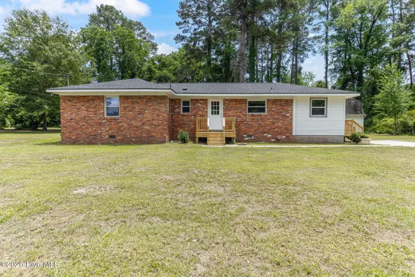 $200,000 | 108 McNatt Street, Maxton, NC 28364