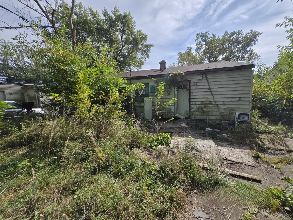 189 West 156th Place Harvey, IL 60426 - Photo 5 of 5