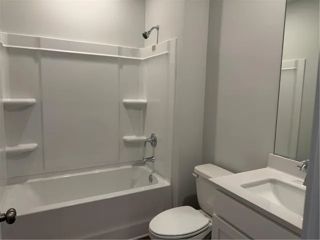 $2,650 | 5282 Mulberry Crk Way, Flowery Branch, GA 30542