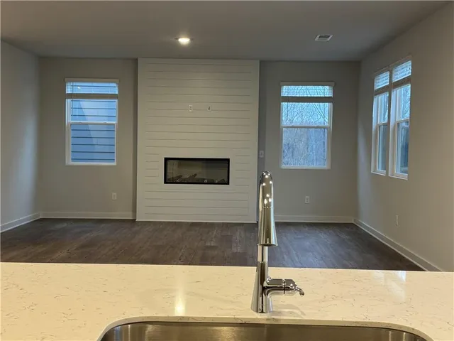 $2,650 | 5282 Mulberry Crk Way, Flowery Branch, GA 30542