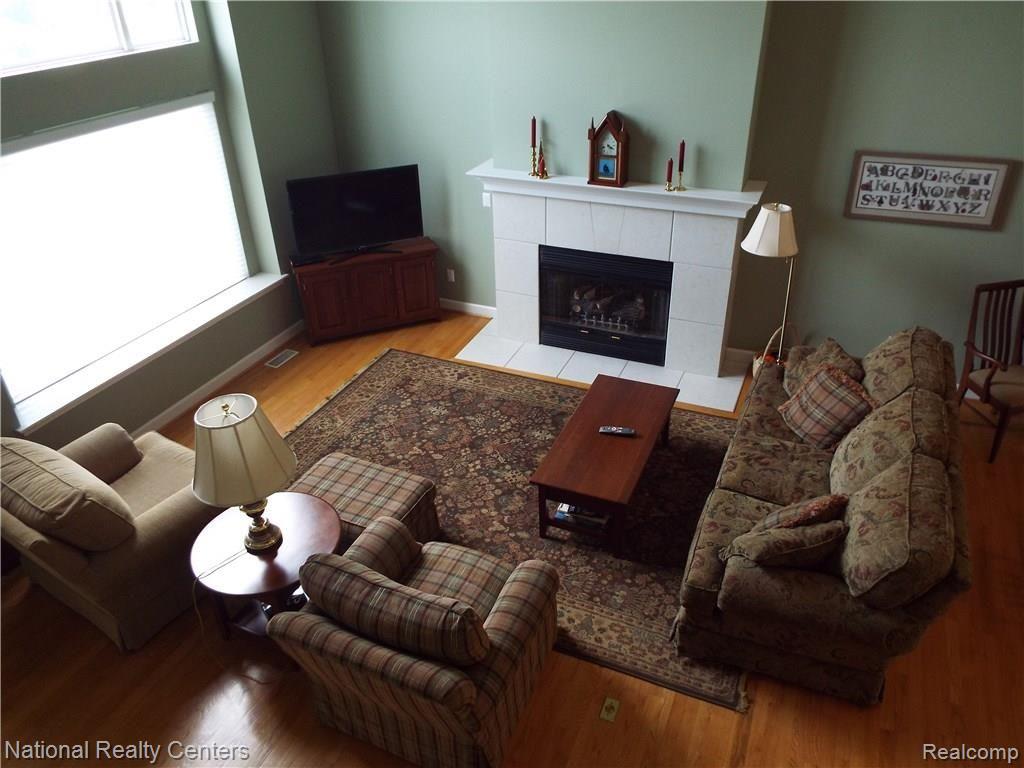 7289 Rabbit Ears Pass, Unit 29 Clarkston, MI 48346 - Photo 5 of 38 DSCF3712.JPG