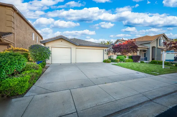 $629,900 | 4021 Wheeler Peak Way, Modesto, CA 95356