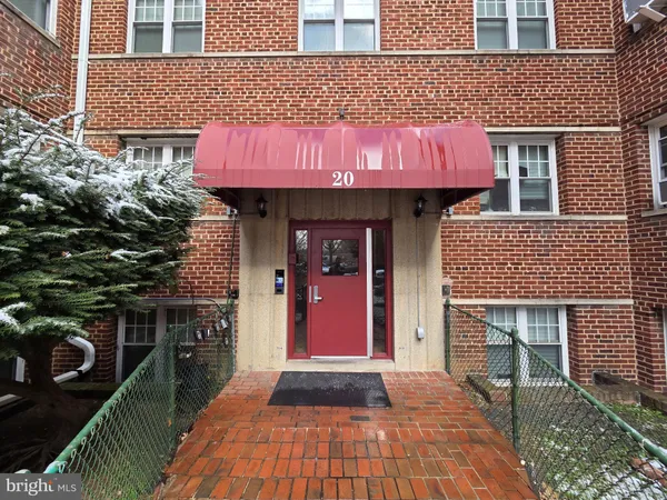 $65,000 | 20 Chesapeake Street Southeast, Unit 38, Washington, DC 20032