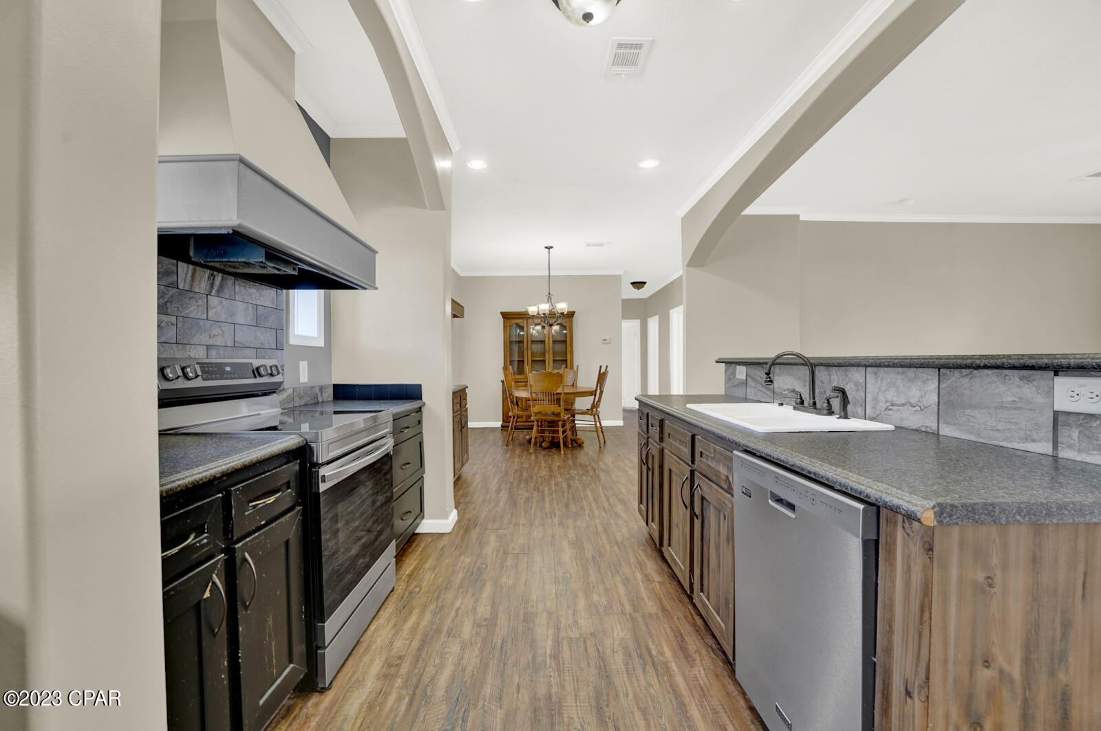 6011 Jaycee Drive Youngstown, FL 32466 - Photo 14 of 68