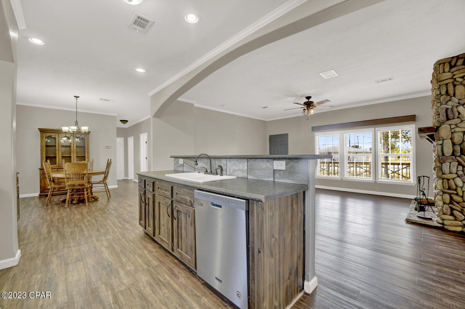 6011 Jaycee Drive Youngstown, FL 32466 - Photo 15 of 68