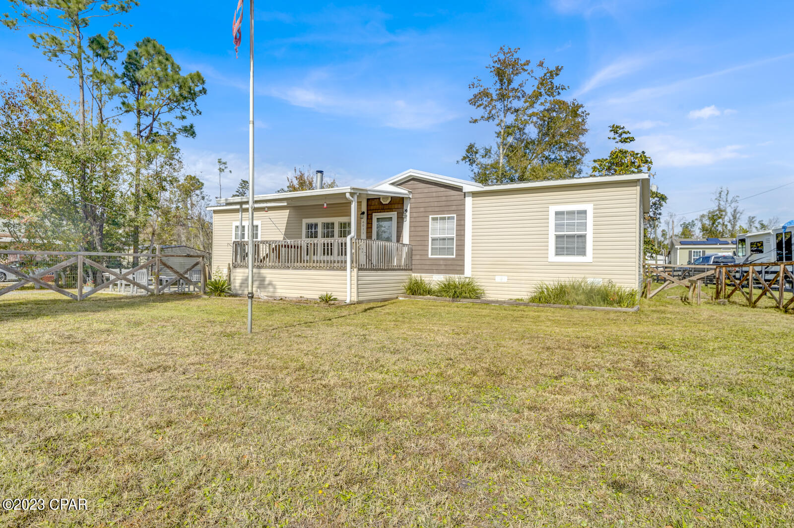 6011 Jaycee Drive Youngstown, FL 32466 - Photo 2 of 68