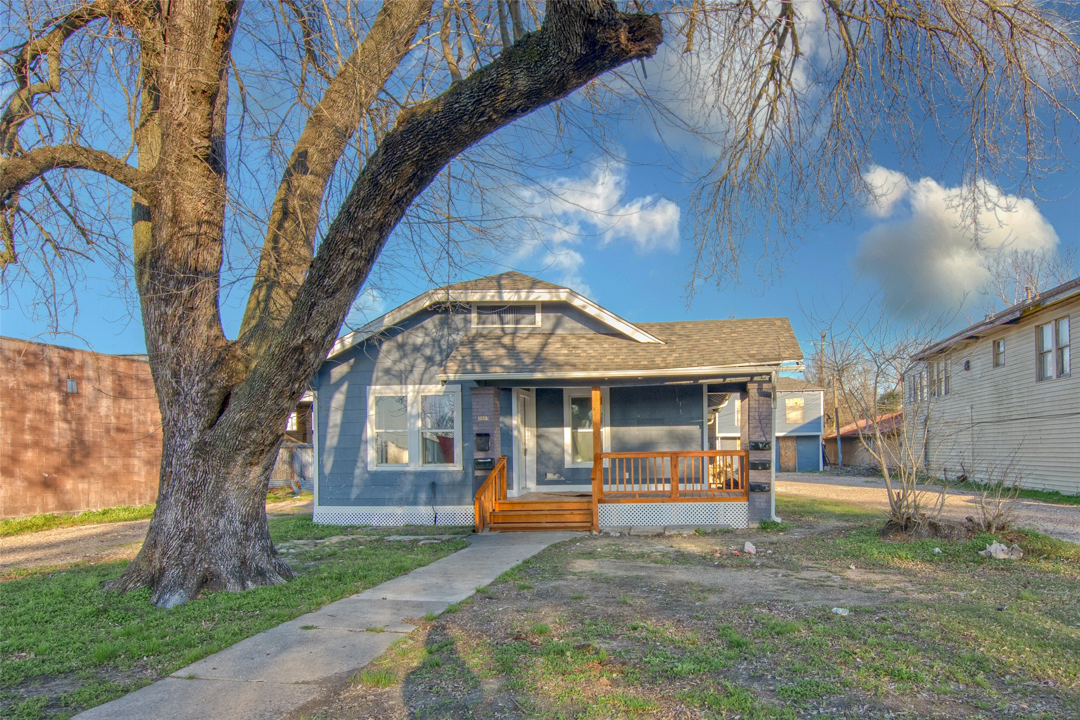 3307 Broadway Street, Unit 5 Houston, TX 77017 - Photo 1 of 10 Welcome to 3307 Broadway St.!!