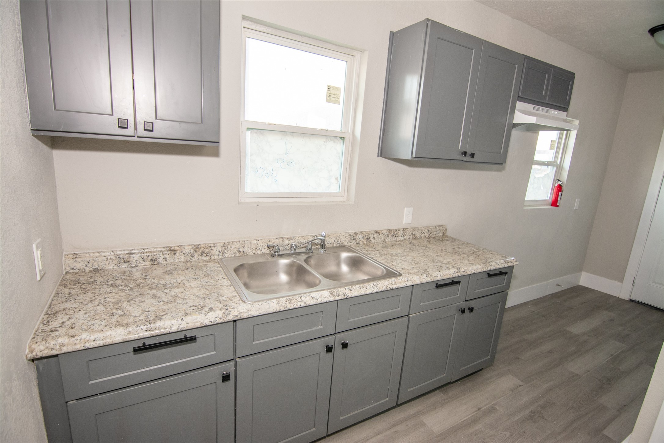 3307 Broadway Street, Unit 5 Houston, TX 77017 - Photo 7 of 10 Kitchen